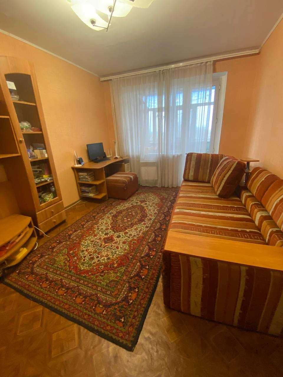 продаж 2 кімнатної квартири м.Новомосковськ