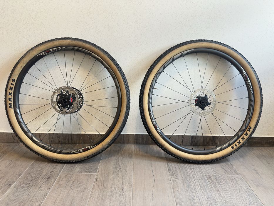 Kola Roval Control SL 29 cali XC MTB DT Swiss