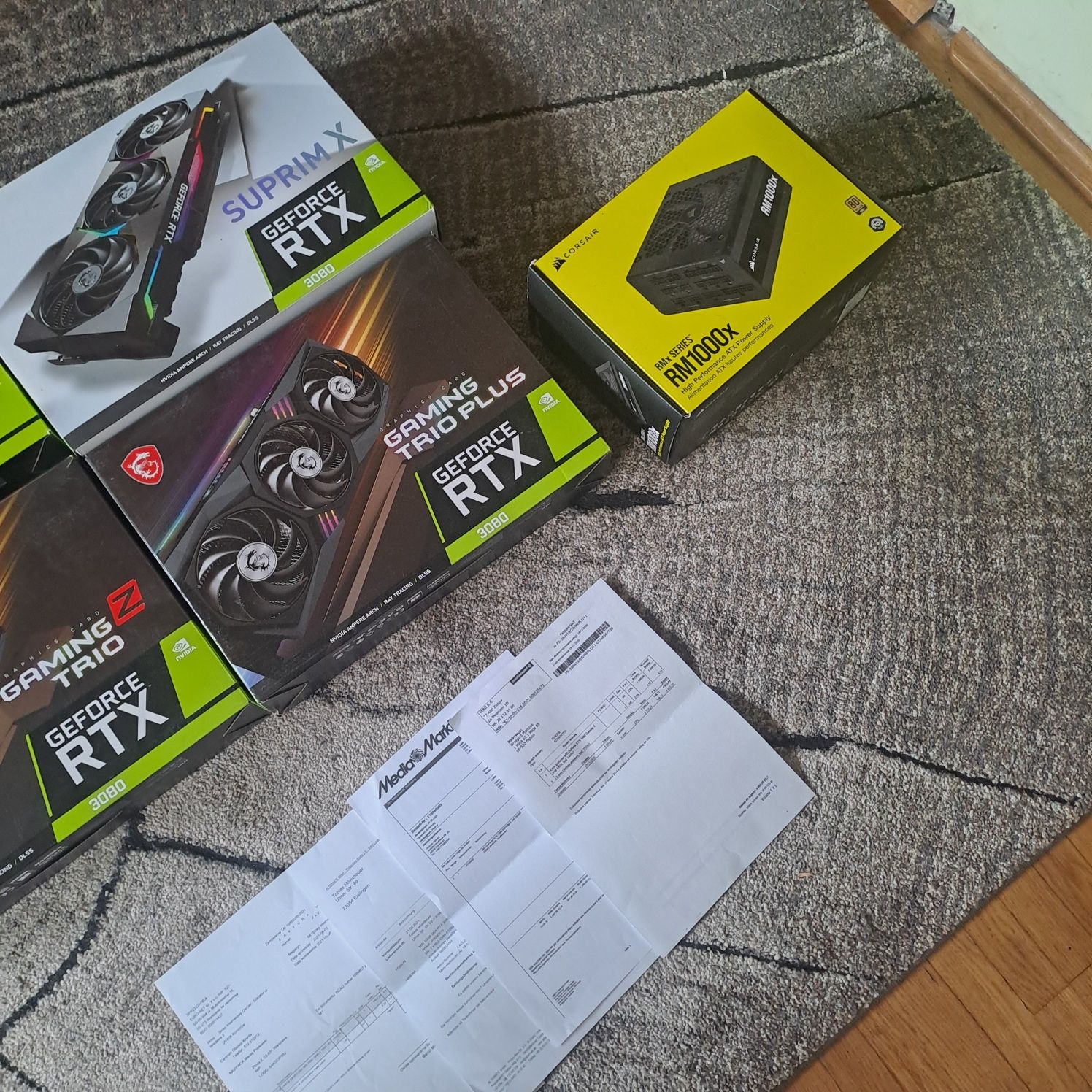Koparka kryptowalut 4x RTX 3080 MSI BEZ LHR + Corsair PSU + Open Frame