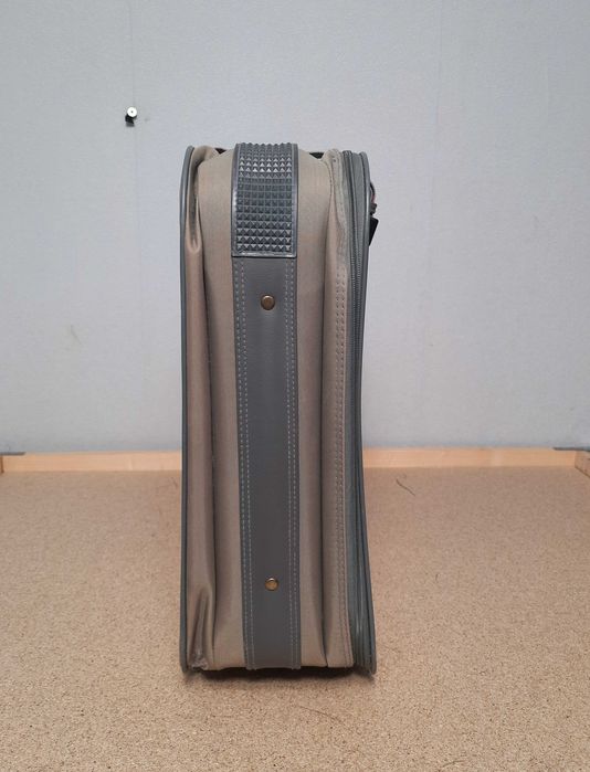 Великий дорожний чемодан.Валіза.Кейс.60 літрів