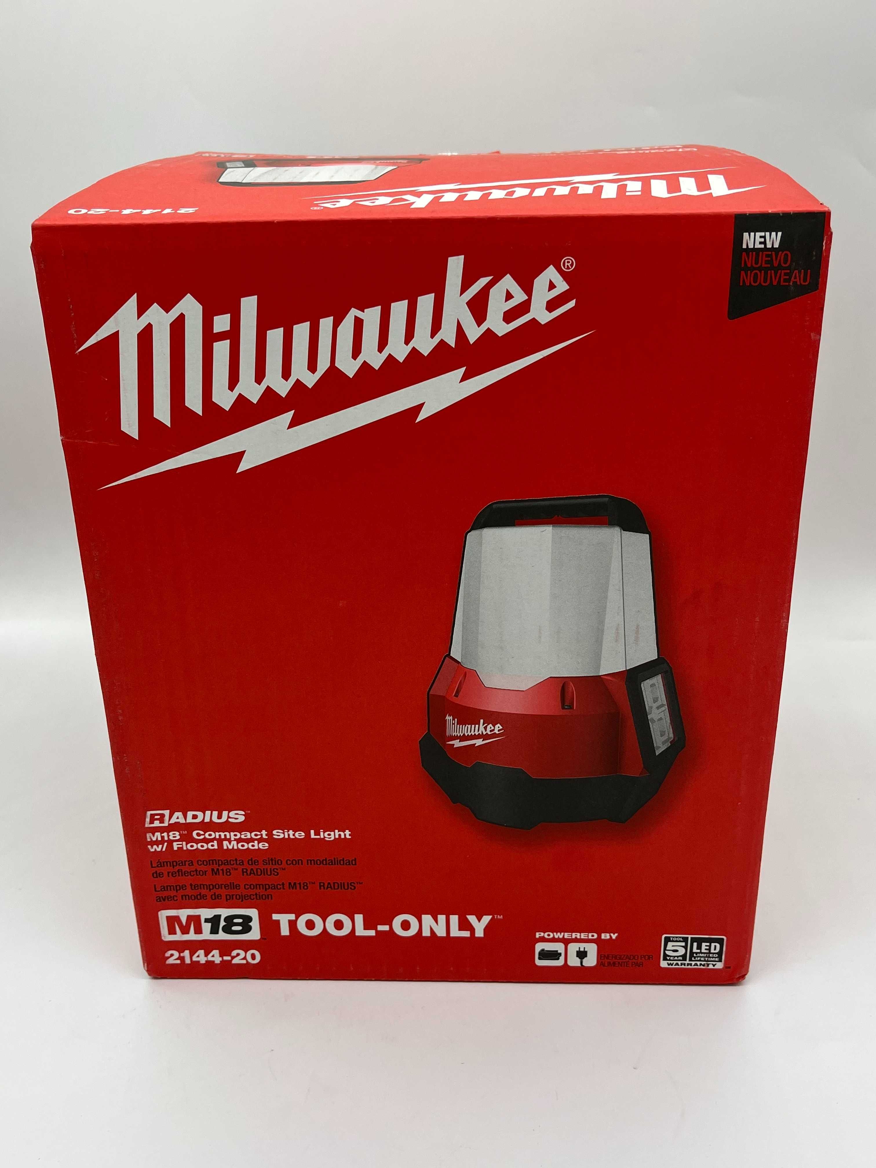 Аккумуляторный фонарь Milwaukee 2144-20 M18 RADIUS\Новый\В наличии!!!