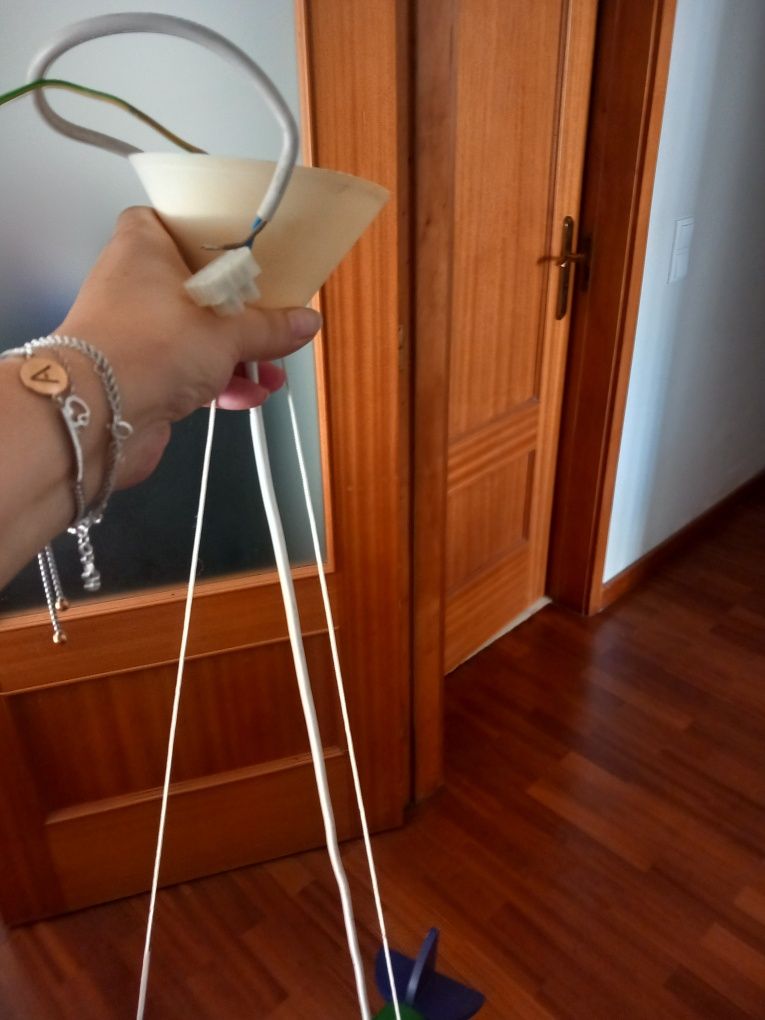 Candeeiro de quarto de criança avião