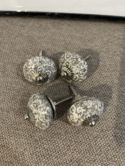 Uchwyty meblowe ceramiczne ręcznie malowane