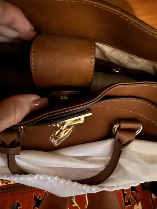 Mala Michael Kors  Nova - Hamilton Camel