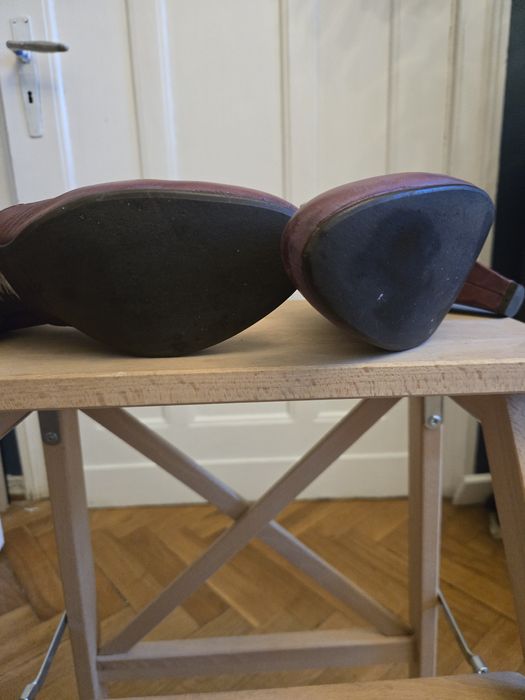 Oryginalne, fioletowe pantofle Gino Rossi