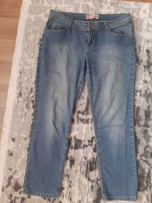 Джинси жіночі джинси