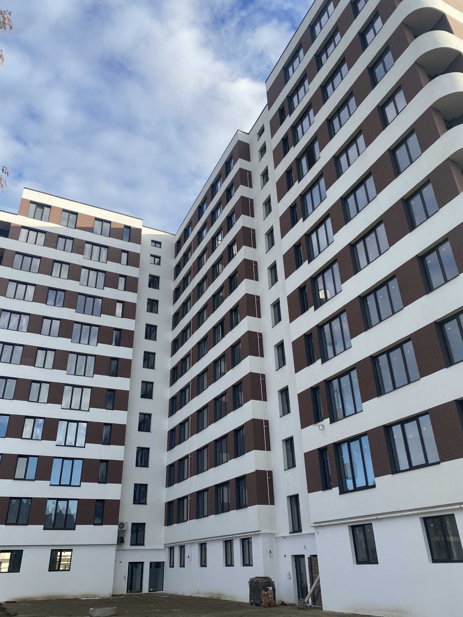 Велика 3км.кв ЗБУДОВАНИЙ будинок з оздобленням! Є РОЗТЕРМІНУВАННЯ!