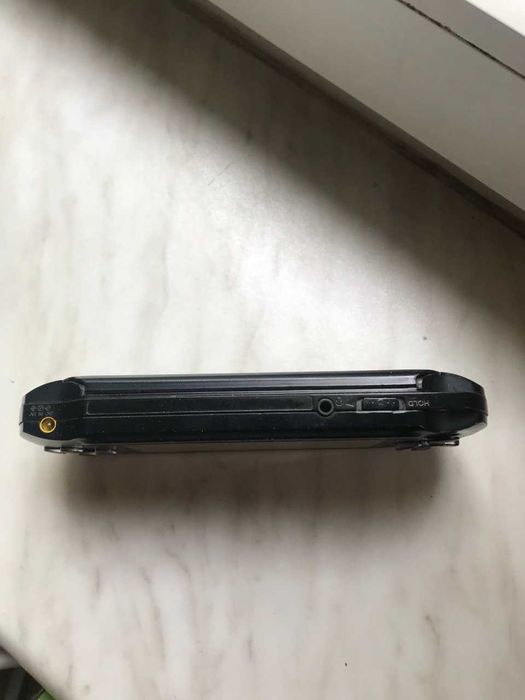 PSP 1004+12 gier na carcie pameci!