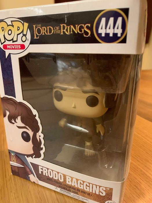 POP !!! novos dentro das embalagens .