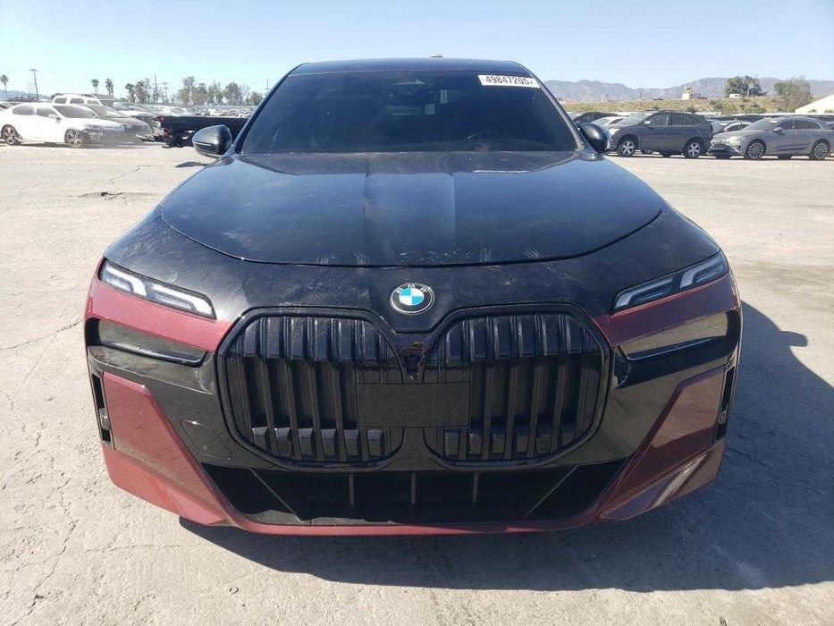 Разборка BMW G70 Капот двери бампера перед зад фары фонари крышка