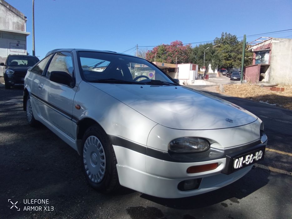 Nissan 100 NX Targa.
