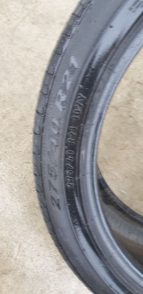 P irelli Scorpion 275 40 R21