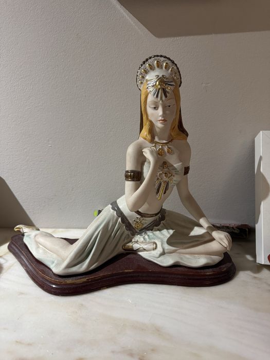 Lindo enfeite, bailarina