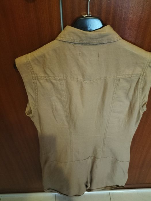 Macacão M Stradivarius em linho bege