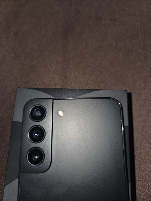 Samsung S22 stan bardzo dobry