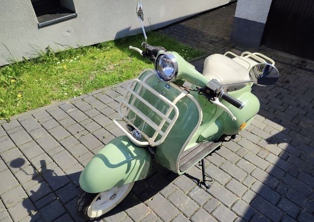 Skuter vespa  50 cm