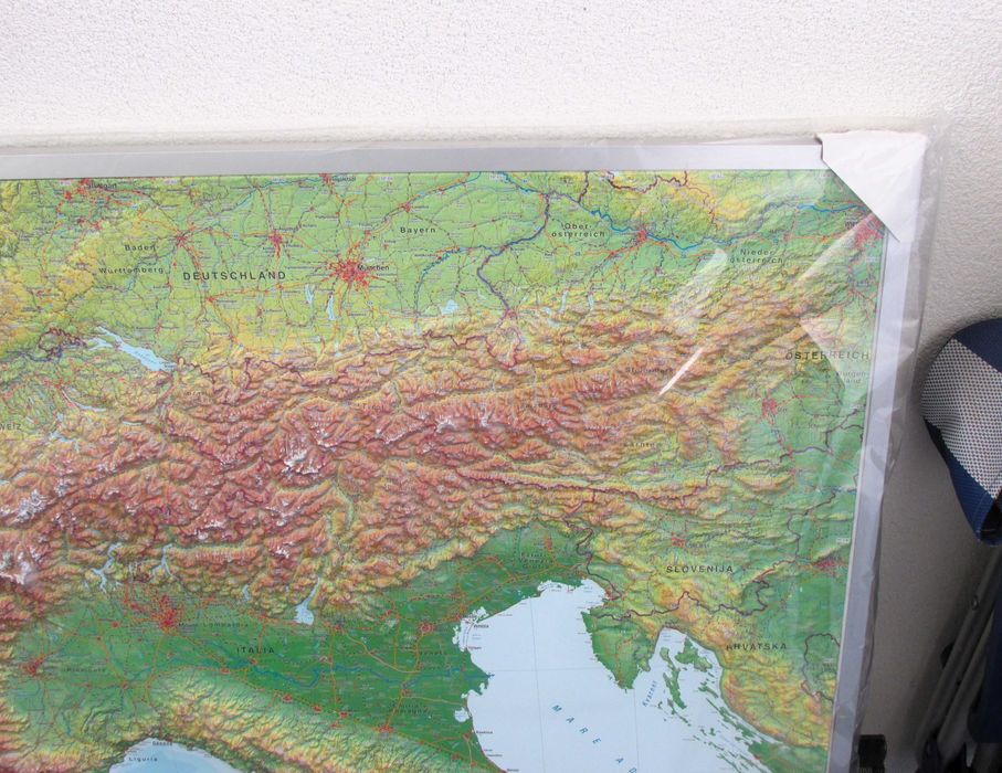 3D Mapa de relevo dos Alpes 1:200.000 com moldura de alumínio