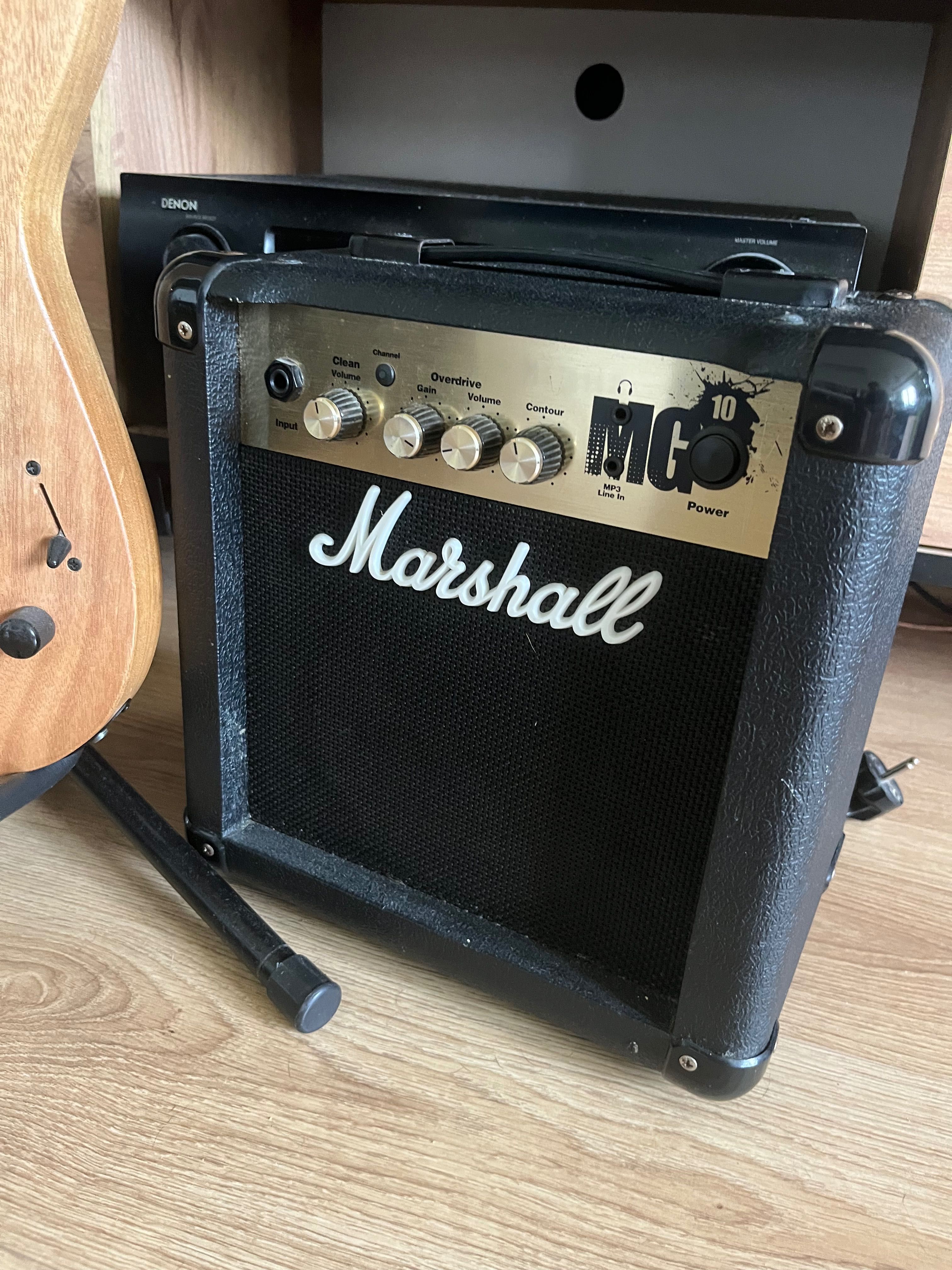 Zestaw Gitara Elektryczna Jackson JS22 Superstrat +Wzmacniacz Marshall