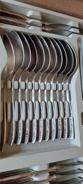 Sztućce posrebrzane firmy Herfa z motywem wschodnim