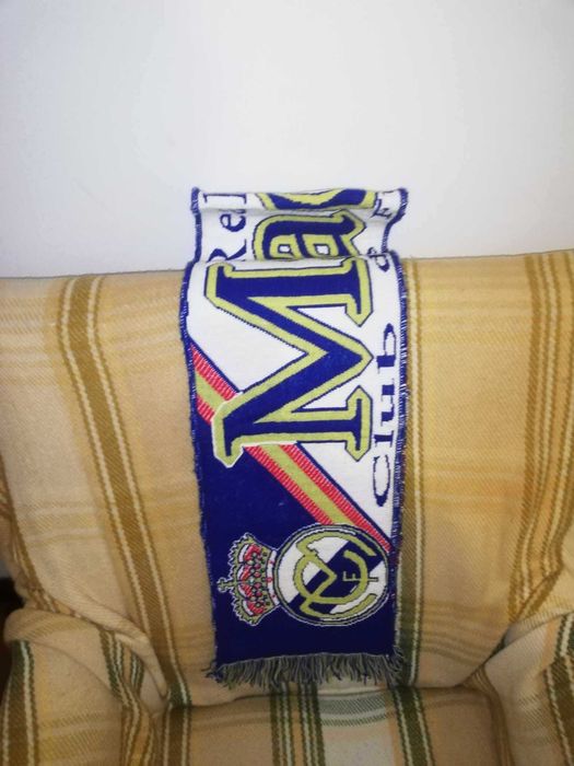 Cachecol R. Madrid antigo e raro