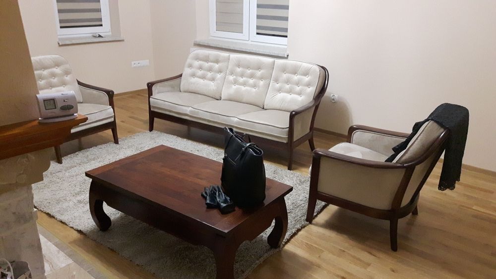 Zestaw mebli kanapa sofa fotele pikowana kolonialne retro drewno