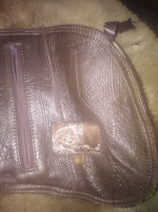 Дубленка кожаная с натуральным мехом.