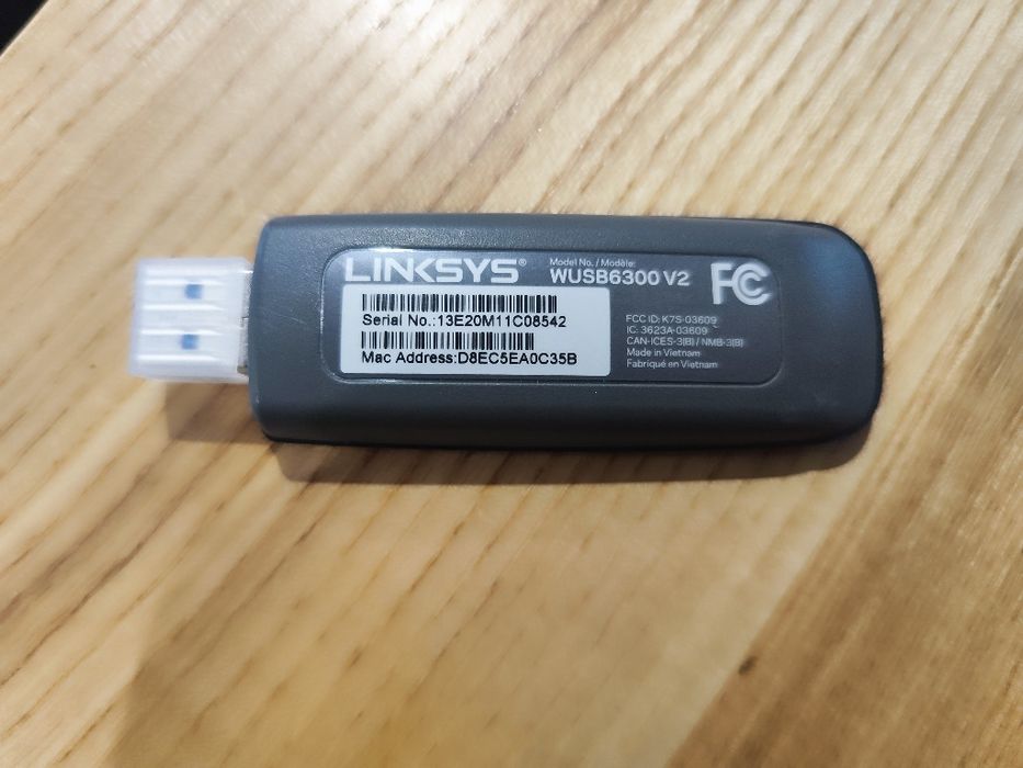 Мережевий адаптер Wi-Fi Linksys AC1200 (WUSB6300)