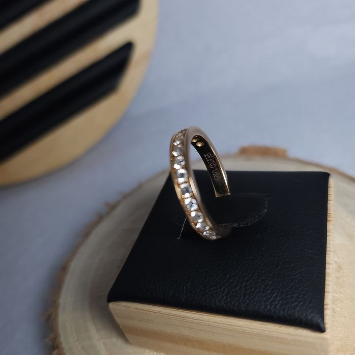 Anel Ouro e 12 Diamantes 19.2kt