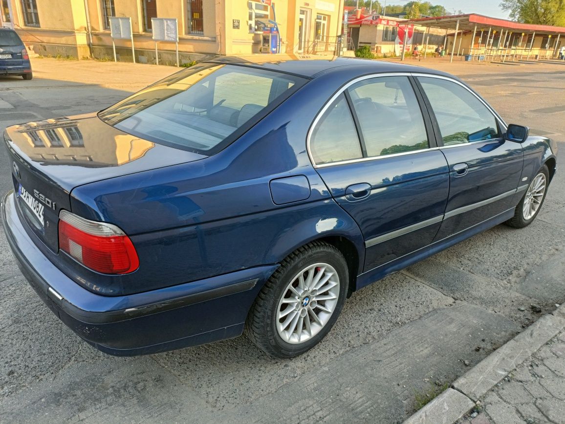 Ładne BMW E39 520 do jazdy z ważnymi opłatami