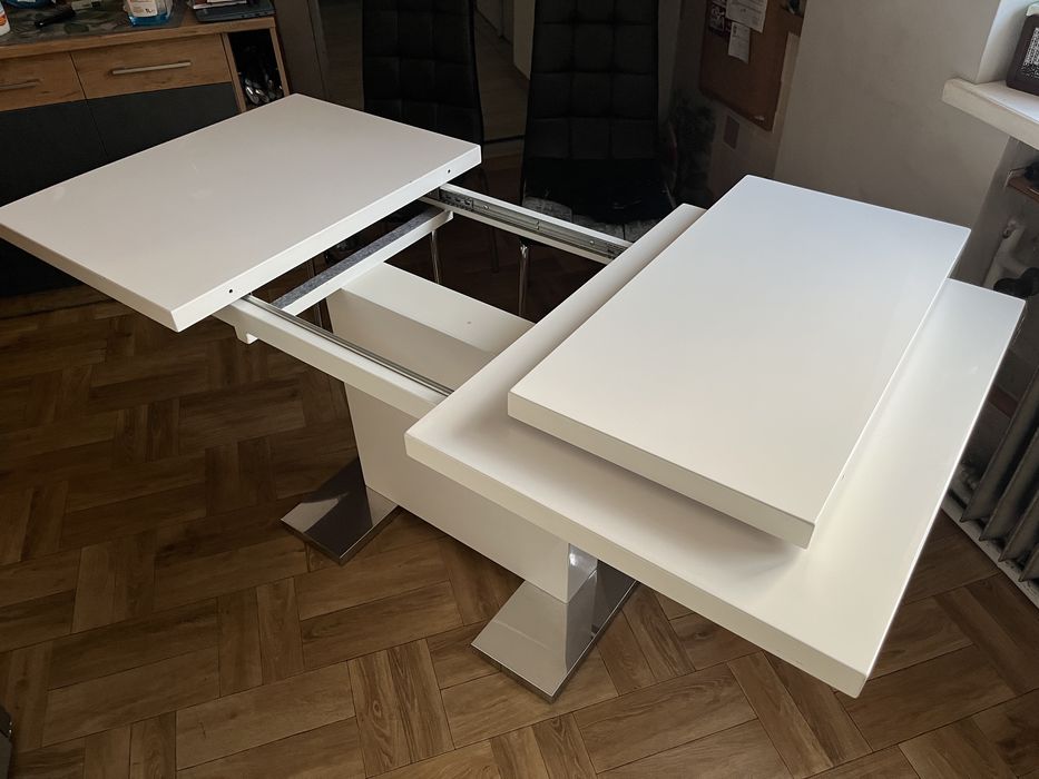 Stół rozkładany 120-160/80/75,5 biały plus krzesła