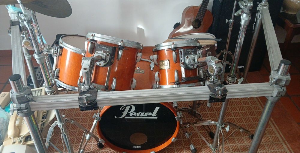 Bateria Pearl Masters Custom (Maple Shell)