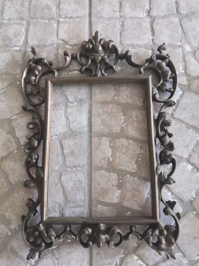 Moldura em ferro