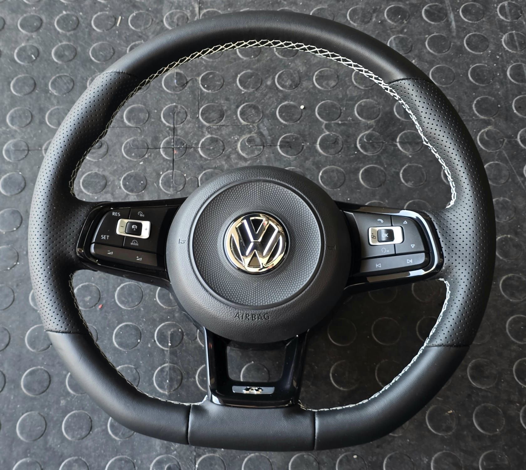 Volante Vw Golf 7 /7.5  R + Air-Bag C/NOVO