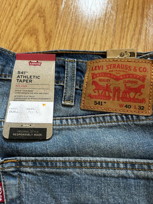 Spodnie jeansowe męskie Levis 541/rozmiar 40x32