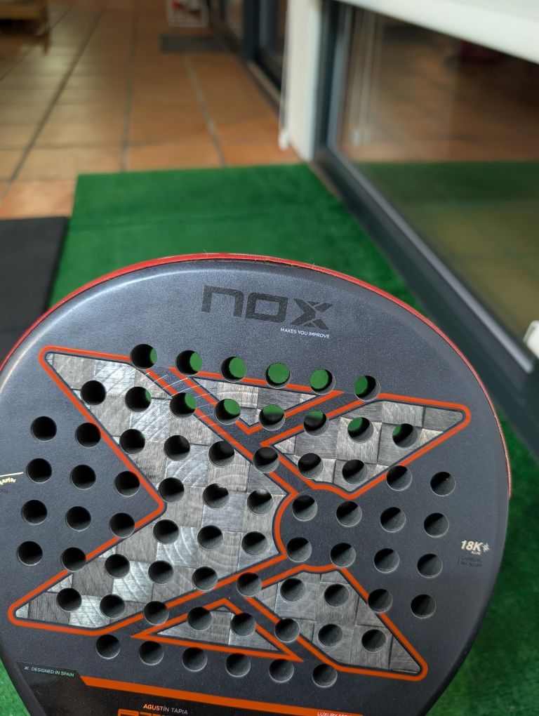 NOX AT10  18K modelo 2025