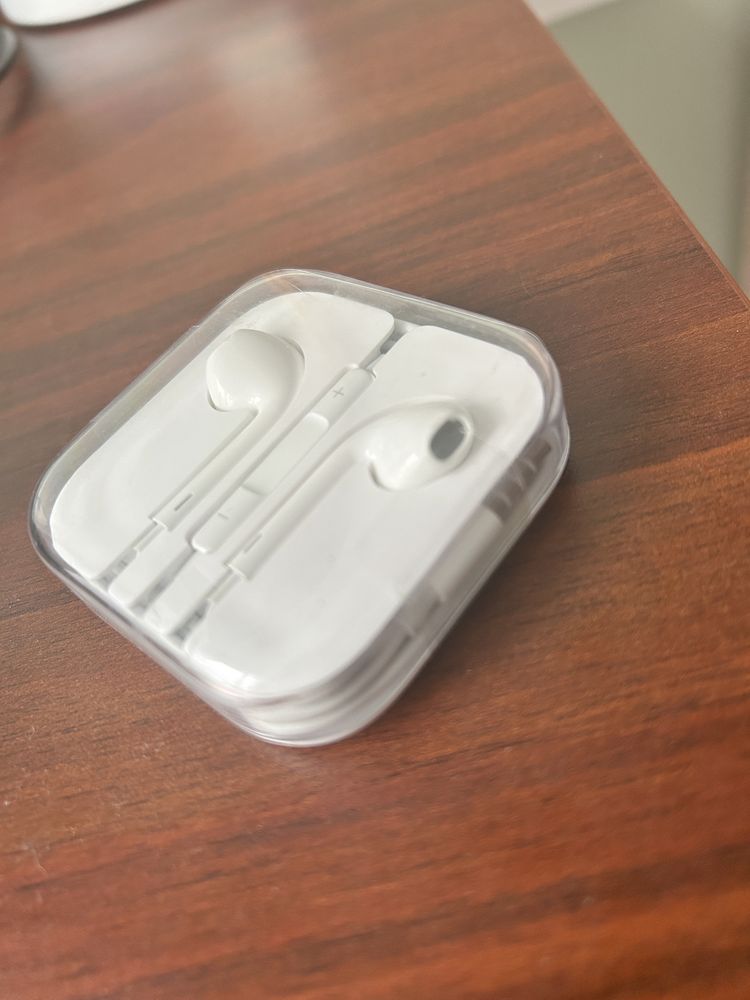 Słuchawki przewodowe EarPods Apple białe