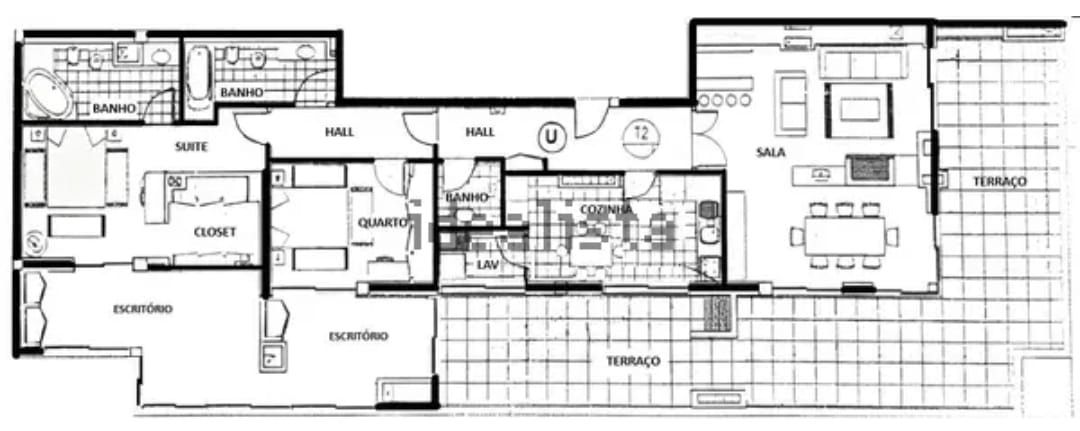 Penthouse T2+2(com janela) Renovado em Águas-Santas