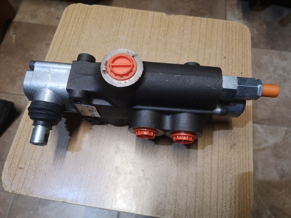 Rozdzielacz do traktora