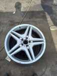 Aluminiowe  felga AMG 19 W221