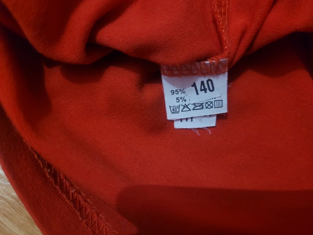 Bluzeczka dla dziewczynki rozmiar 140.