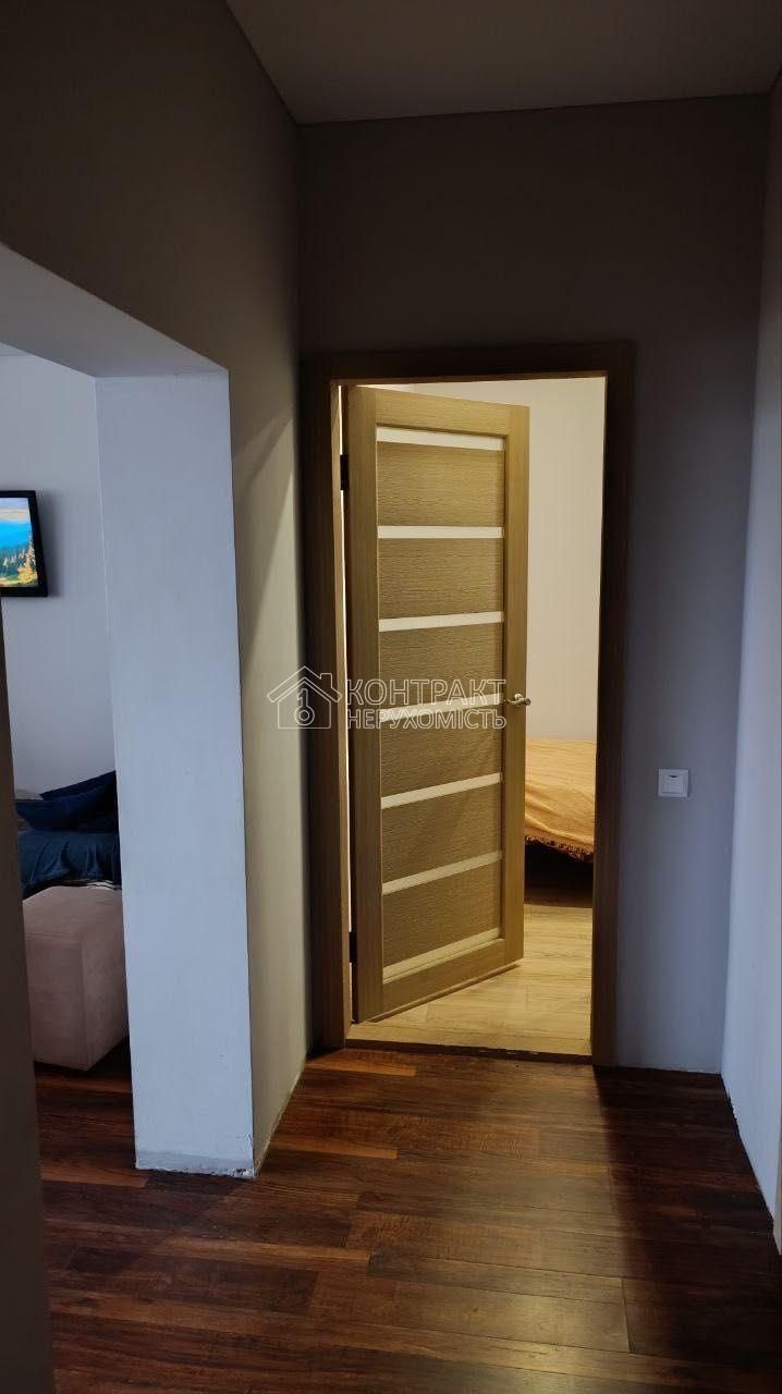 Продам сучасний будинок у Харкові