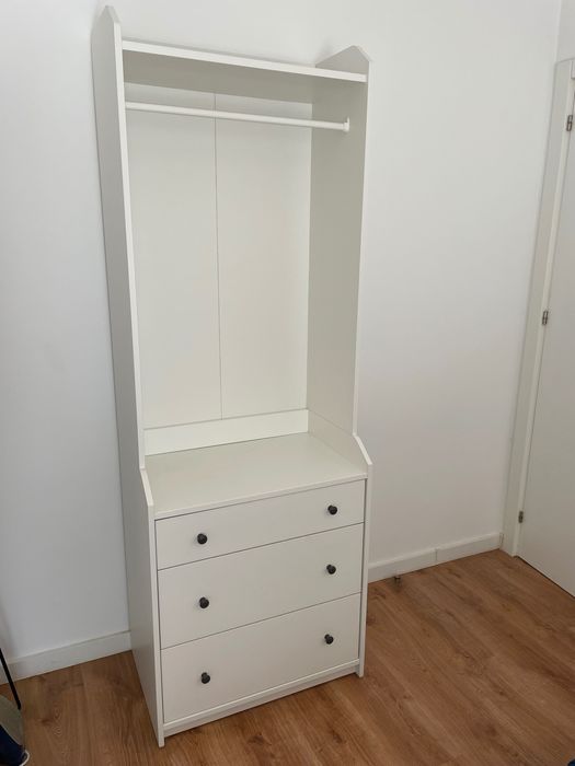 Armário Ikea Hauga