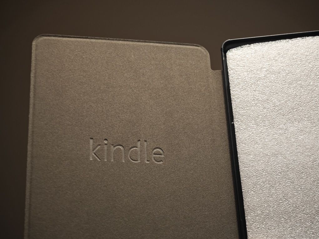 Etui, okładka do Amazon Kindle paperwhite 5
