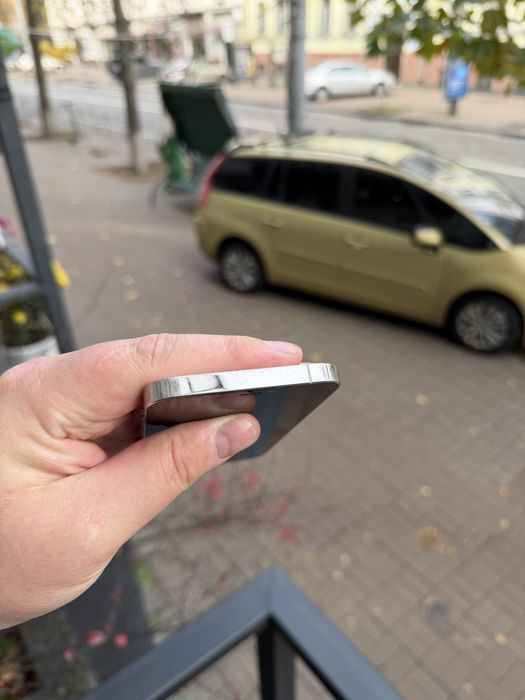 iPhone 12 Pro 256gb Silver (88% акумулятор) з гарантією