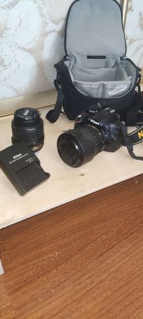 Фотоапарат Nikon d3200 з двома об'єктивами 18-55 і 18-105, та сумка