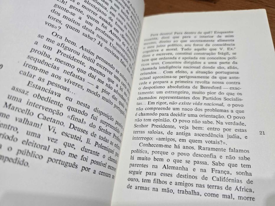 Quatro Semanas em Outubro, Alberto Ferreira