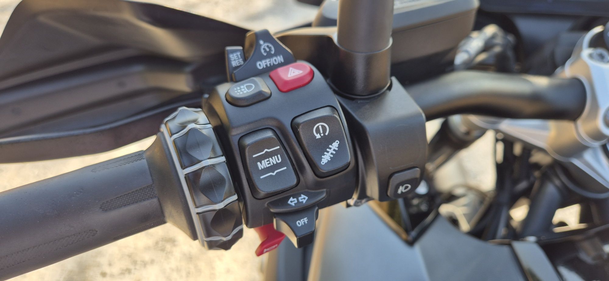 BMW R1250GS Triple Black REBAIXADA  NACIONAL de 2022
