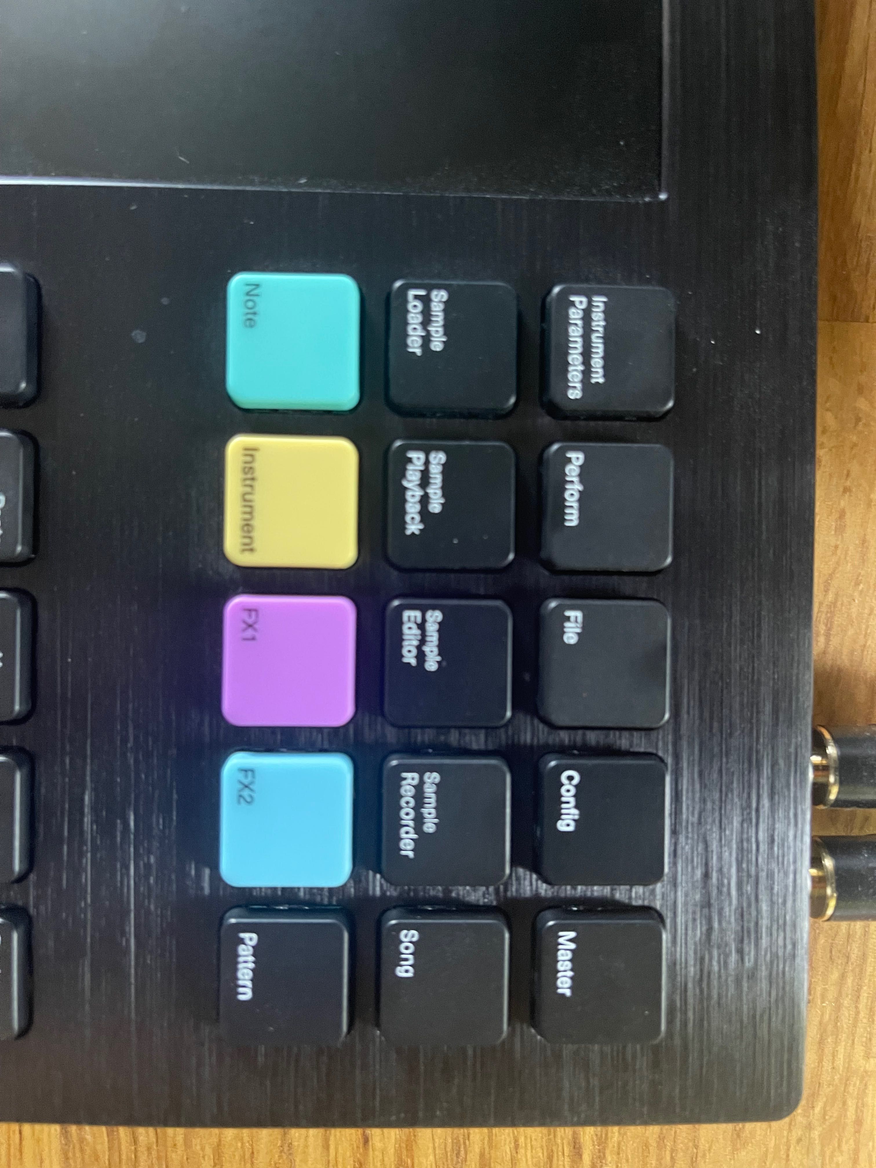 Polyend Tracker - sampler, groovebox