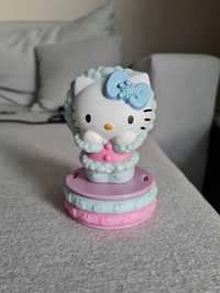 Figurka Hello Kitty 2012 z bransoletkami
