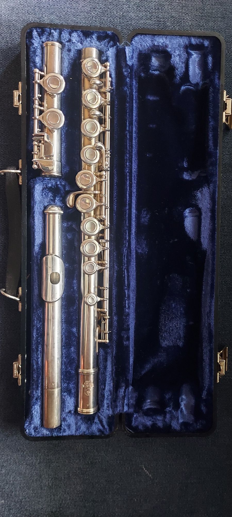 Flet poprzeczny Yamaha YFL22S